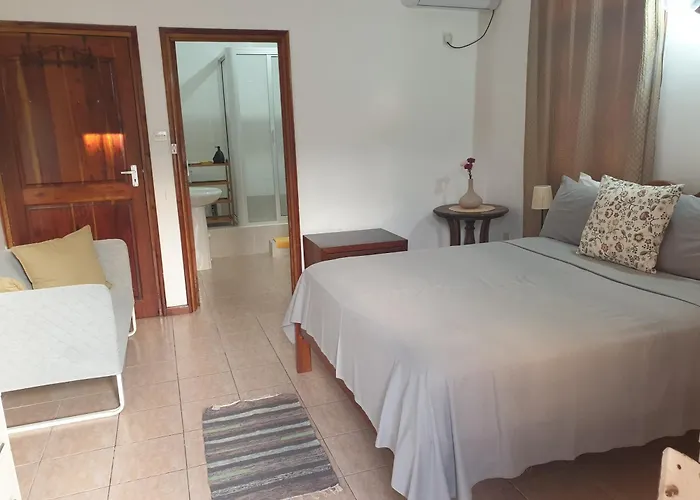 La Maison Hibiscus Self Catering Accommodation