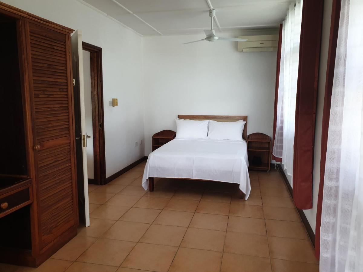 La Maison Hibiscus Self Catering Beau Vallon (Mahe)