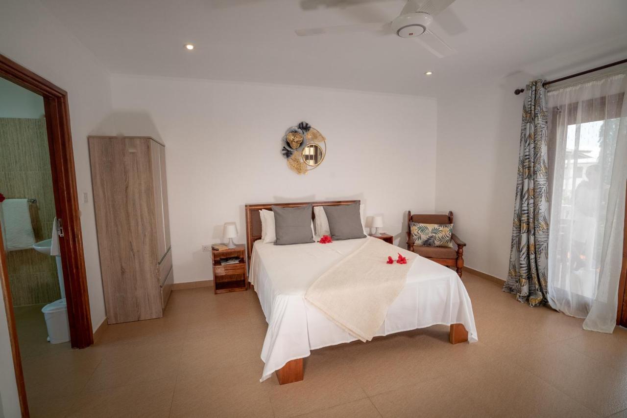 La Maison Hibiscus Self Catering