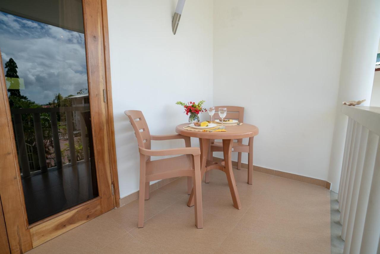 Apartment La Maison Hibiscus Self Catering Beau Vallon (Mahe)