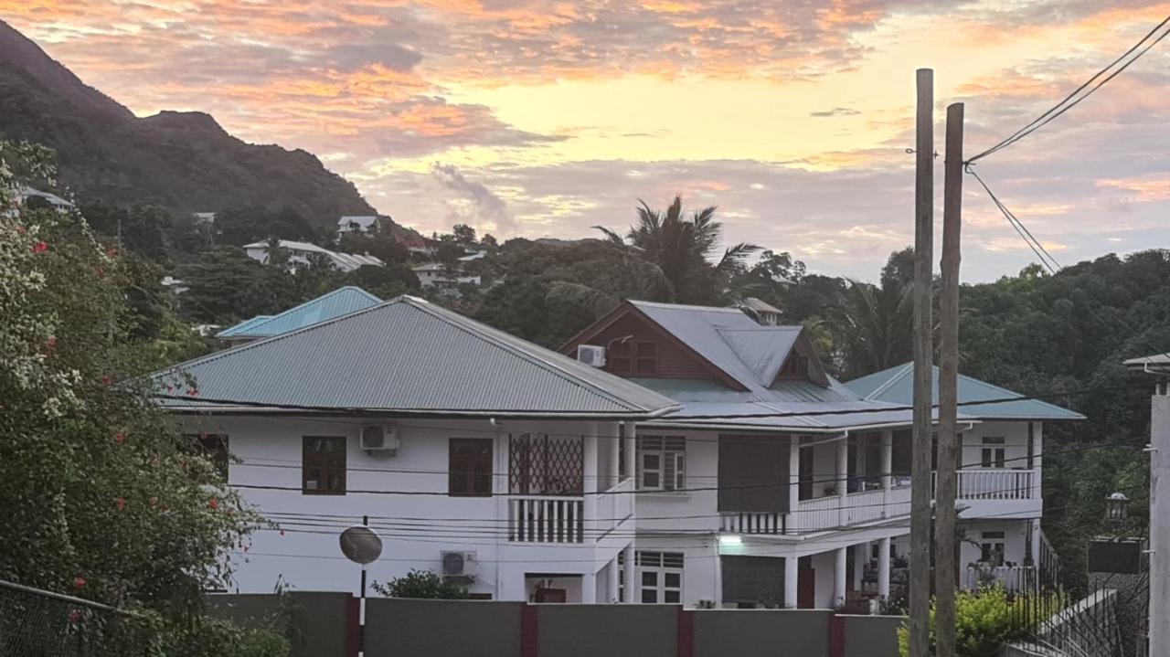 La Maison Hibiscus Self Catering * Beau Vallon (Mahe)