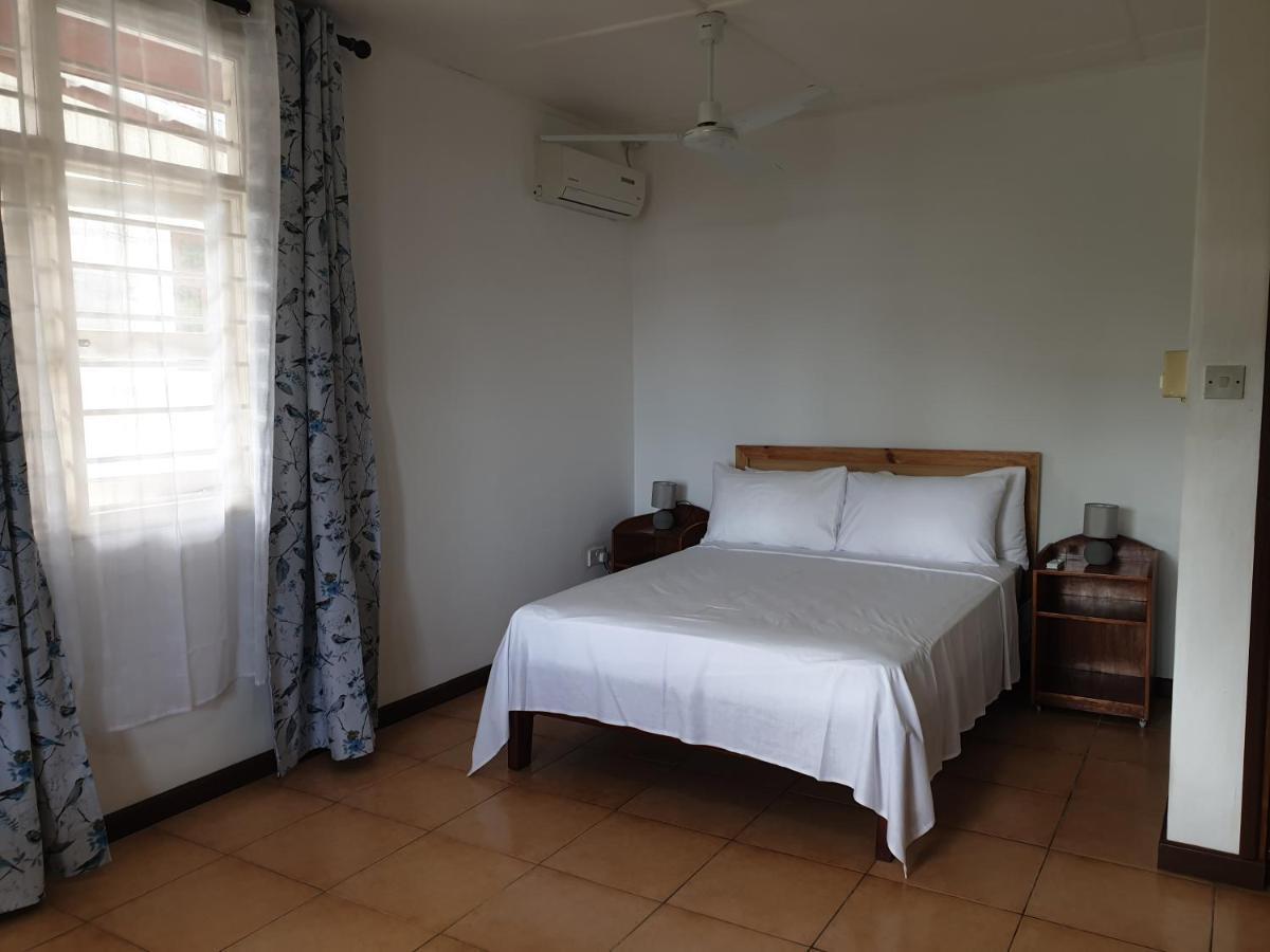 Apartment La Maison Hibiscus Self Catering